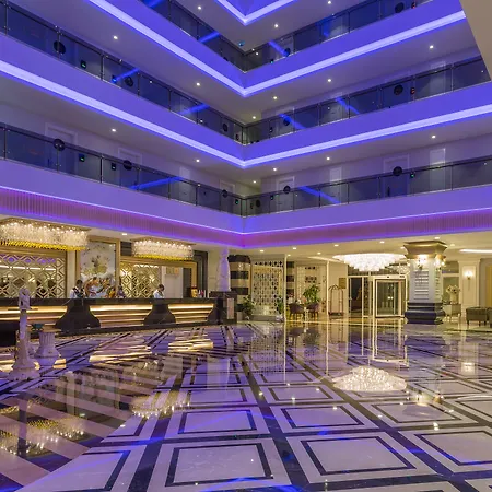 Mary Palace & Resort 4*